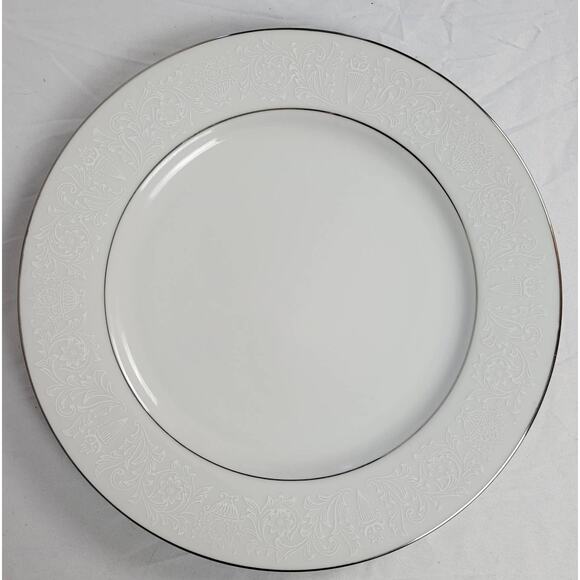 Crown Victoria Lovelace 10" China Dinner Plate - Picture 1 of 4